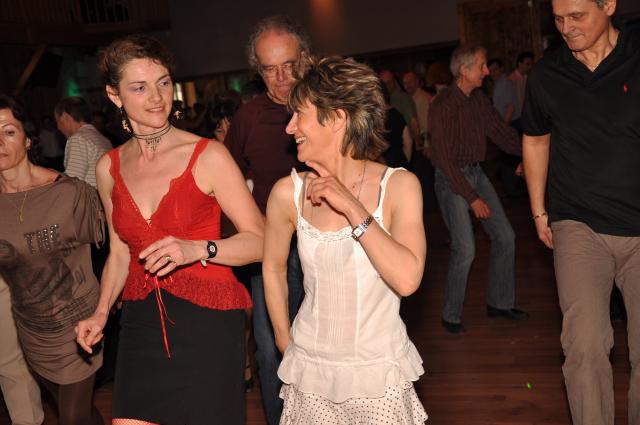 min 2010 04 18 station danse 213